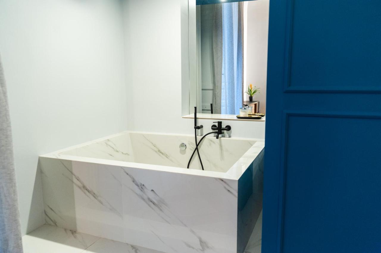 Catarina Suites - Centro Storico Catania Bagian luar foto