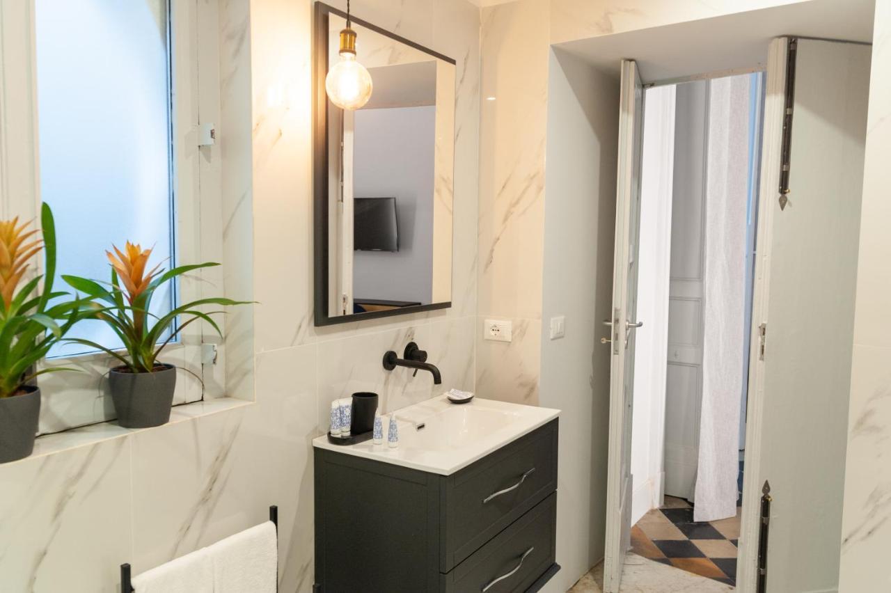 Catarina Suites - Centro Storico Catania Bagian luar foto